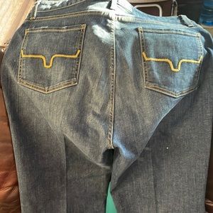 12/34 Sarah super high waisted boot cut Kimes Ranch Jeans